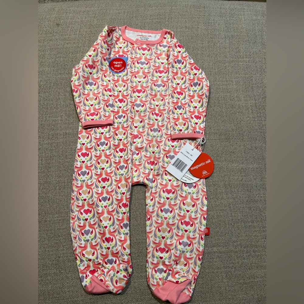 Magnetic Me sleeper
